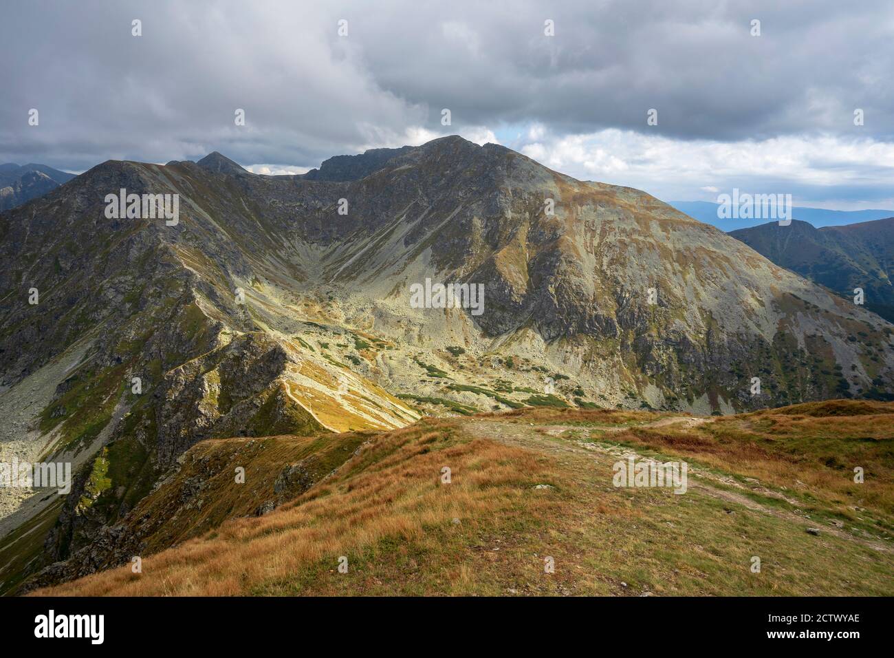 Belle vue depuis le sommet de Salatin. Tatras de l'Ouest. Slovaquie. Banque D'Images