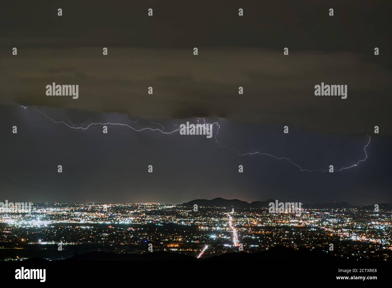 La tempête de mousson approche Phoenix, Arizona Banque D'Images