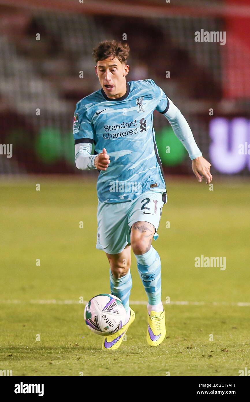 Kostas Tsimikas, défenseur de Liverpool (21) lors de la coupe de la Ligue anglaise, coupe EFL Carabao, match de football entre Lincoln City et Liverpool en septembre Banque D'Images