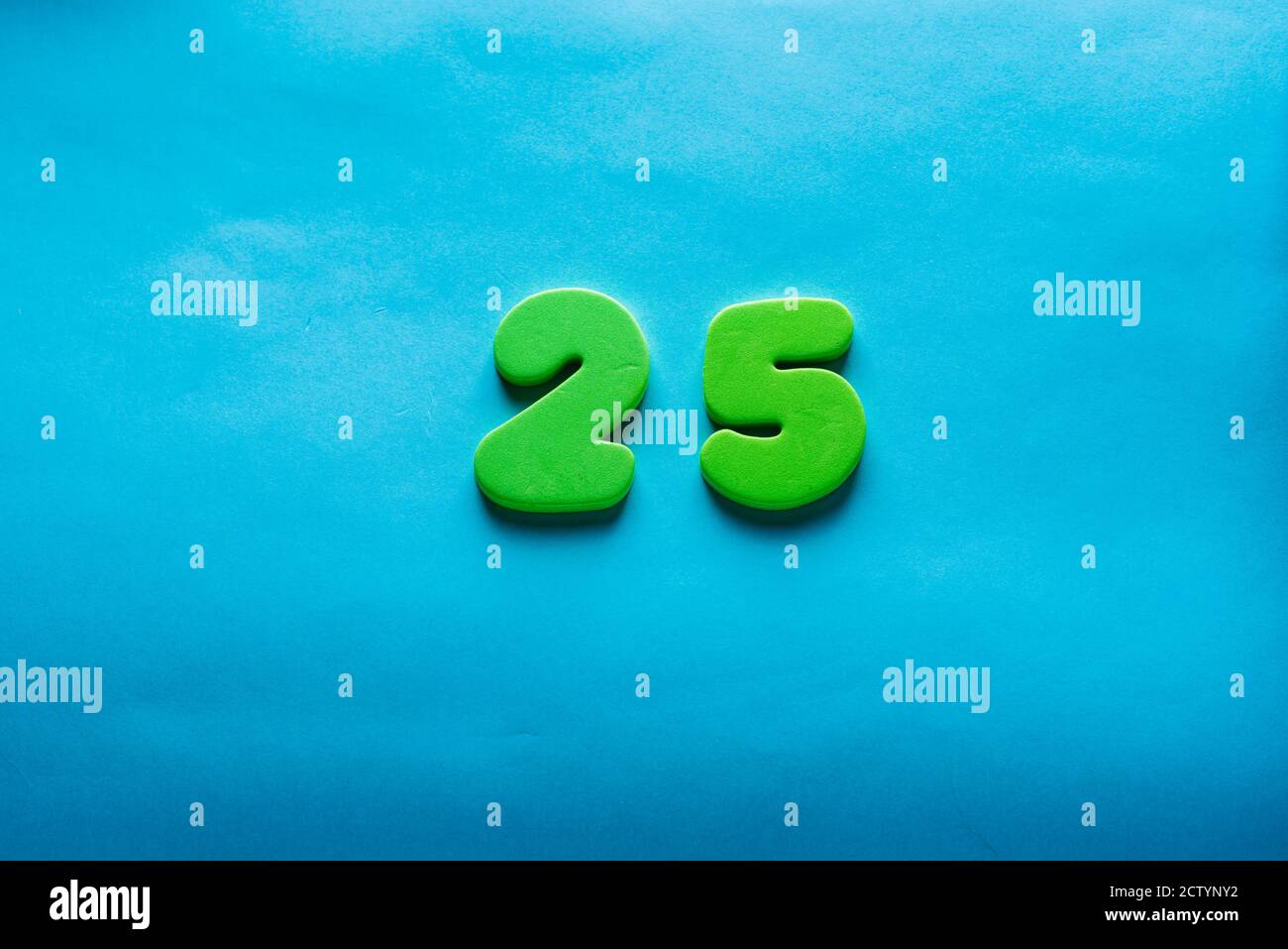 Logo Anniversaire 25 Banque D Image Et Photos Alamy