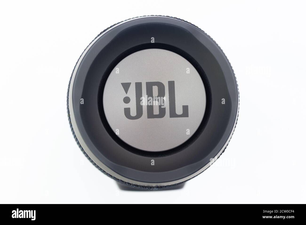 ALLEMAGNE, HAMM, 04.04.2020 : JBL charge 3, enceinte portable bluetooth noire, avec protection contre les intempéries. Banque D'Images