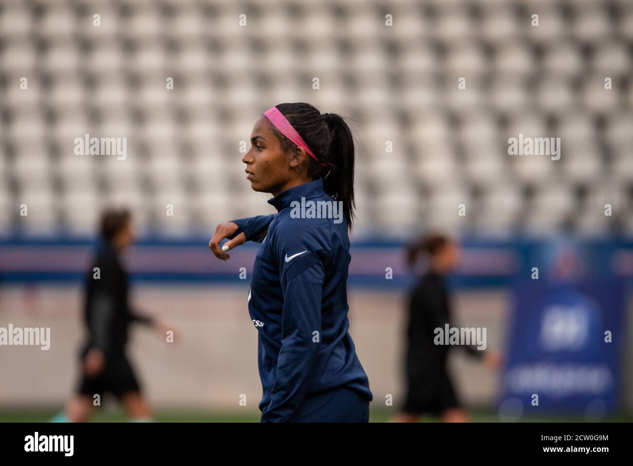 Perle Morroni de Paris Saint Germain réagit devant Match de football féminin de championnat français D1 Arkema entre Paris Saint-Germain Et Stade de Banque D'Images