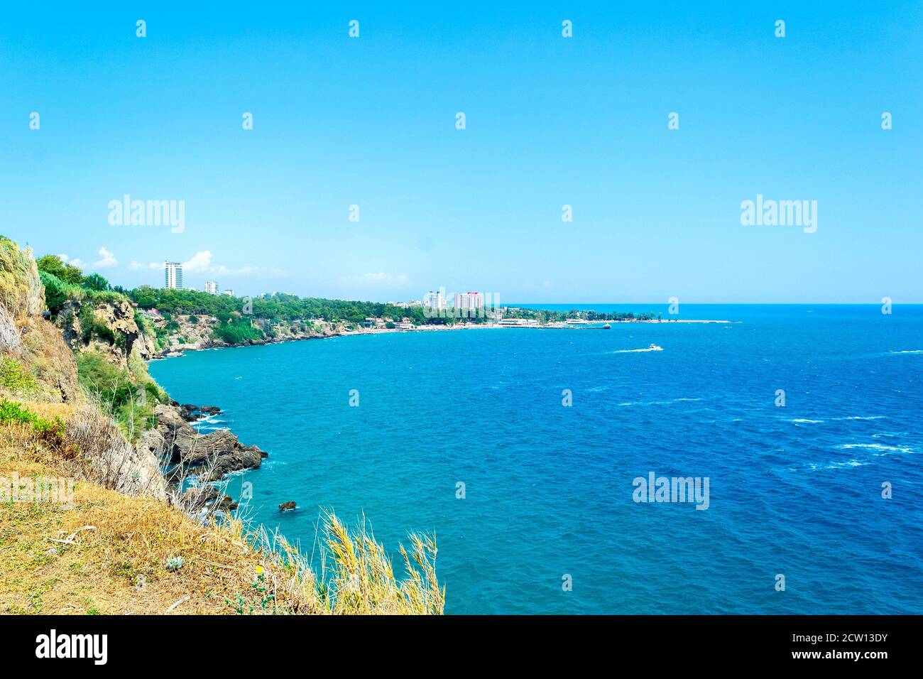 Mer Méditerranée littoral paysage marin de Turquie près d'Antalia Banque D'Images