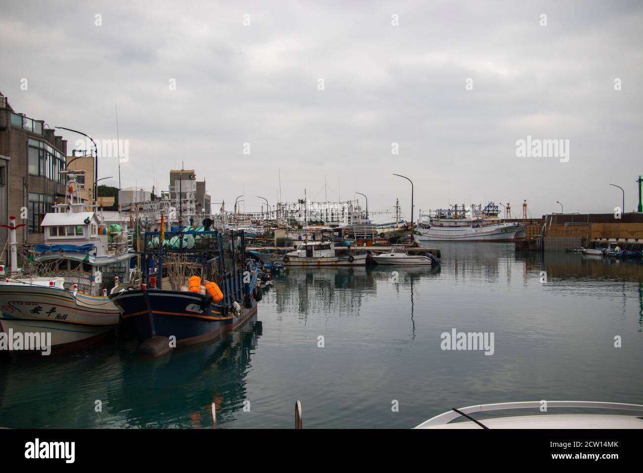 Port de Guihou, TAIWAN - Jan, 2020: “port de pêche de Guihou” est un petit village de pêche pittoresque de tourisme de loisirs sur la côte nord. Les voyageurs peuvent Banque D'Images