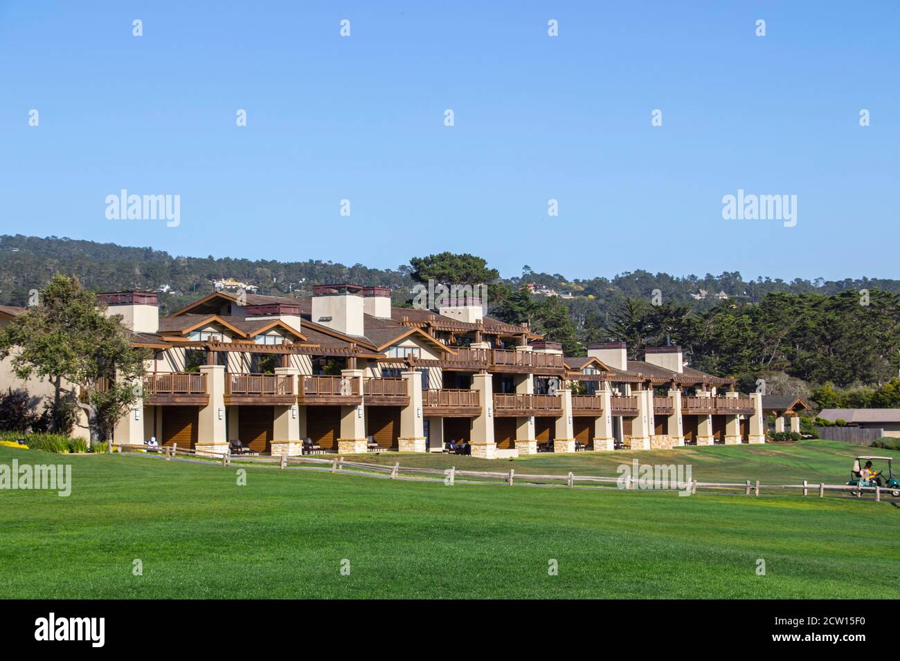 Point Joe, Del Monte Forest, Californie, 2020 : parcours de golf avec vue sur les liens en bord de mer du Monterey Peninsula Country Club situé sur la 17 Mile Drive Banque D'Images