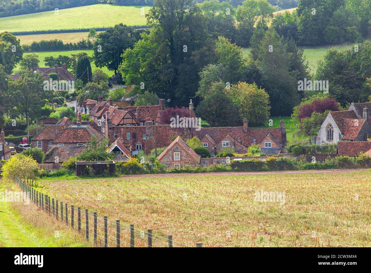 Le village de Turville dans le Buckinghamshire - un village typiquement anglais, où se trouvent de nombreux films et programmes de télévision Banque D'Images