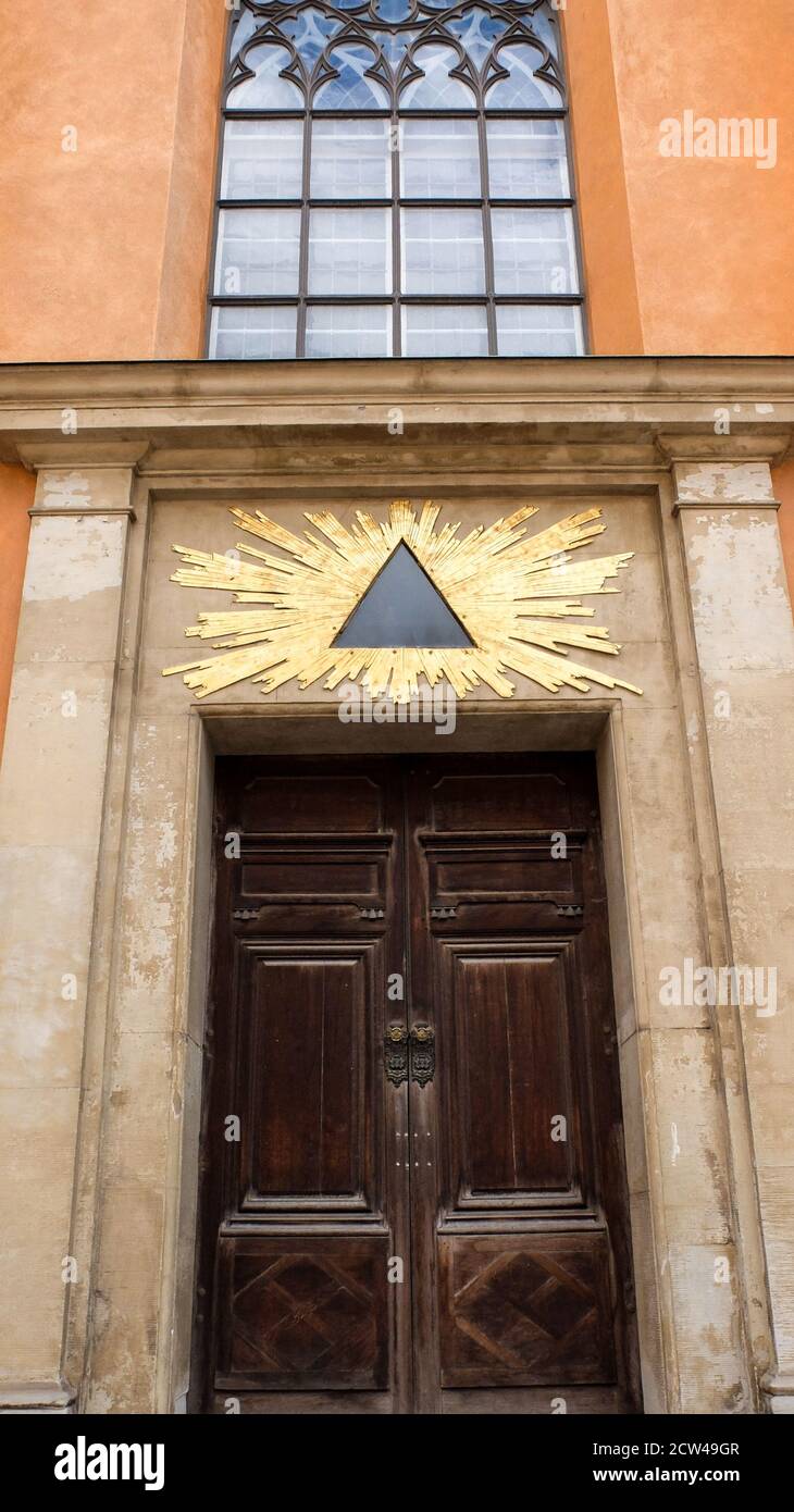 Le Storkyrkan, ou église Saint-Nicolas, également la cathédrale de Stockholm, est la deuxième plus ancienne église de Stockholm, en Suède. Il est situé dans la vieille ville, n Banque D'Images