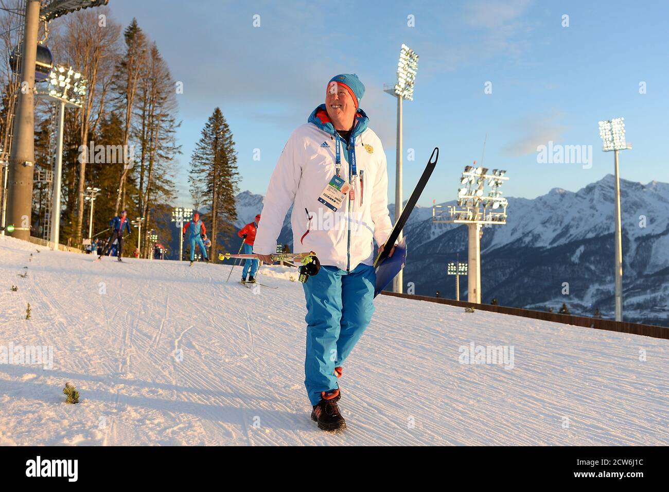 Crise cardiaque en vélo: Le légendaire biathlon Wolfgang Pichler a repris après sa chute. Archive photo; Wolfgang Pichler, entraîneur Russie., Biathlon, 10 km sprint of men, men.Laura Cross Country and Biathlon Centre, le 8 avril 2014, XXII. Jeux olympiques d'hiver 2014, de 07.02. - 23.02.2014 à Sotchi/Russie. å | utilisation dans le monde entier Banque D'Images