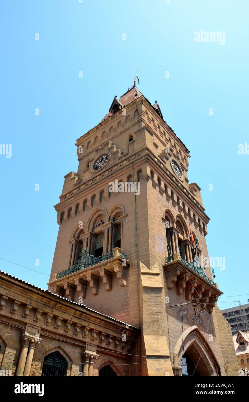 Tour de l'horloge du marché de l'impératrice de l'époque coloniale britannique à Saddar Karachi Pakistan Banque D'Images