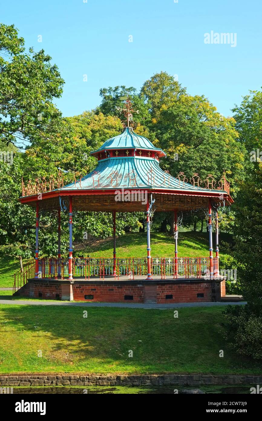 Le kiosque victorien du parc sefton, à liverpool, en angleterre, est l'inspiration de la chanson des Beatles, le Sgt Peppers Lonely Hearts Club B. Banque D'Images