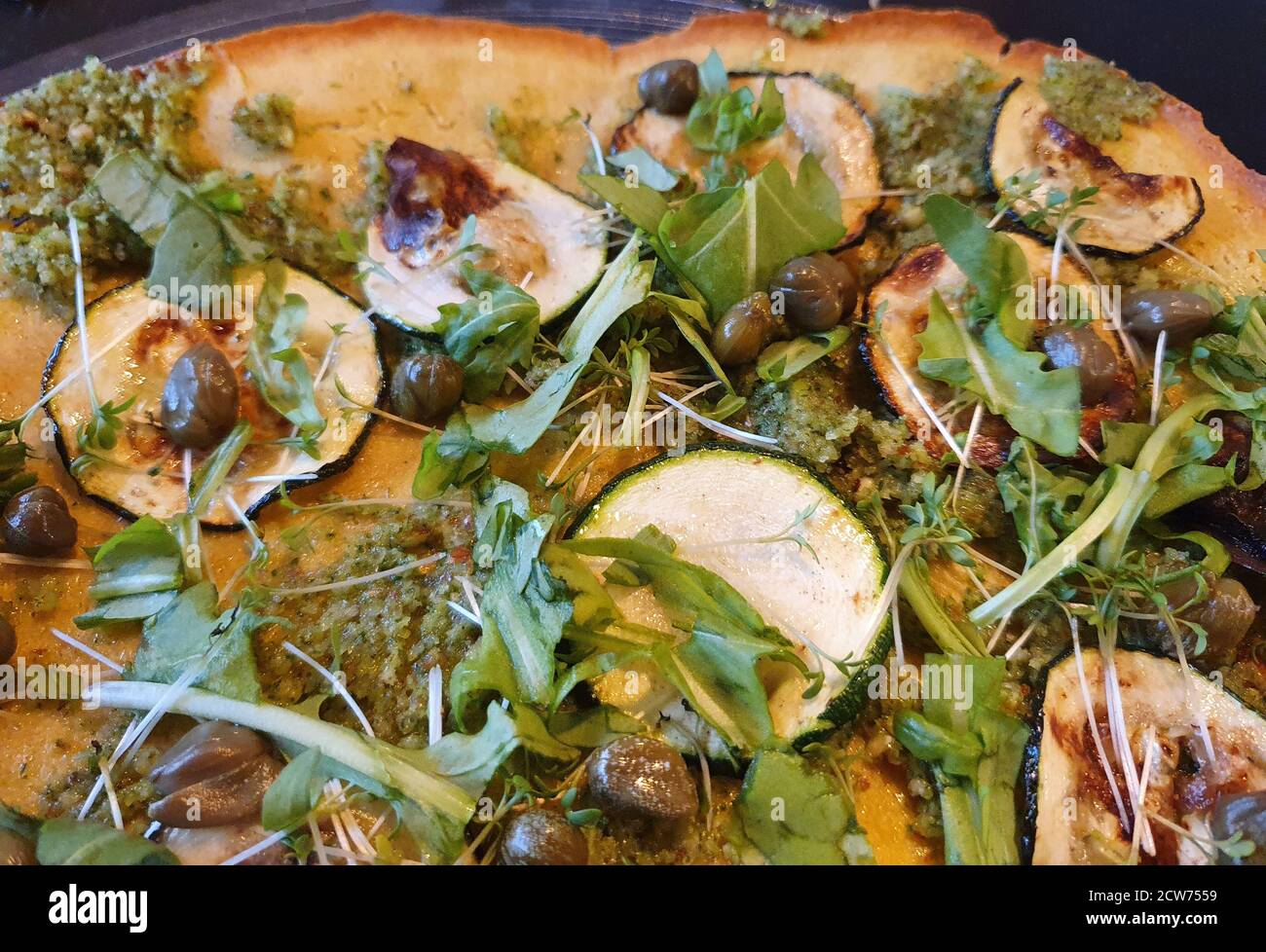 Délicieux et délicieux vegan pois chiches soca pizza Banque D'Images