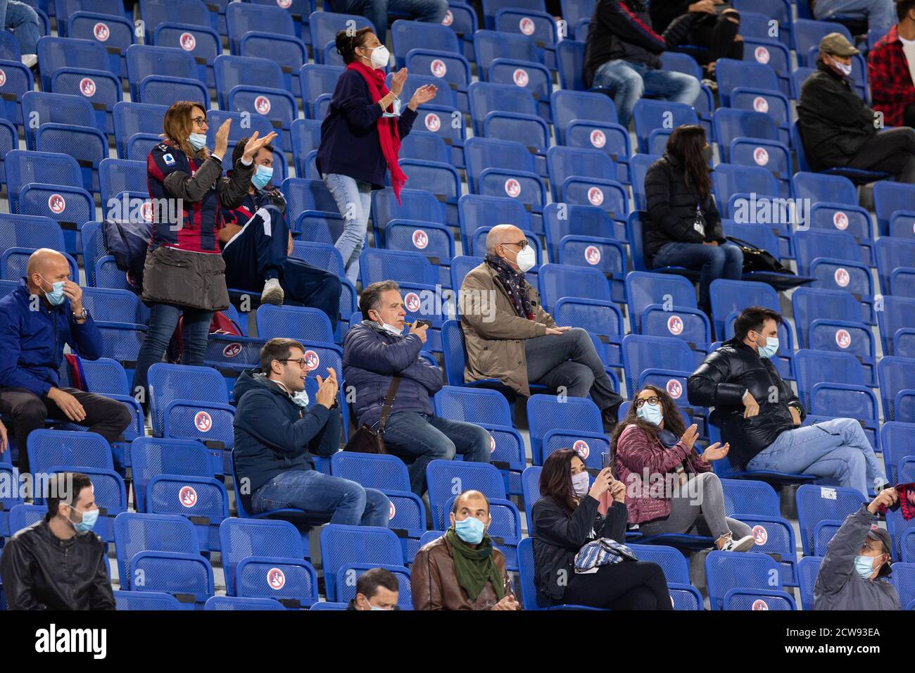 Bologne, Italie. 28 septembre 2020. Bologna, Italie, Stade Dall'Ara, 28 septembre 2020, les fans célèbrent le but lors de Bologna vs Parme - football italien série A match - Credit: LM/Francesco Scaccianoce Credit: Francesco Scaccianoce/LPS/ZUMA Wire/Alay Live News Banque D'Images