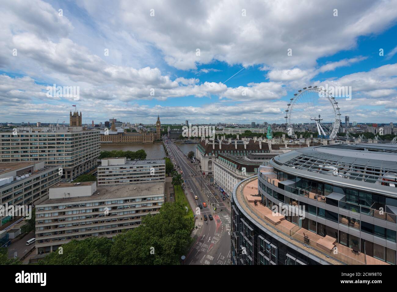 La tour Elizabeth est également connue comme le Big Ben et le Parlement de Londres vu de l'autre côté de la Tamise, Londres, Royaume-Uni Banque D'Images