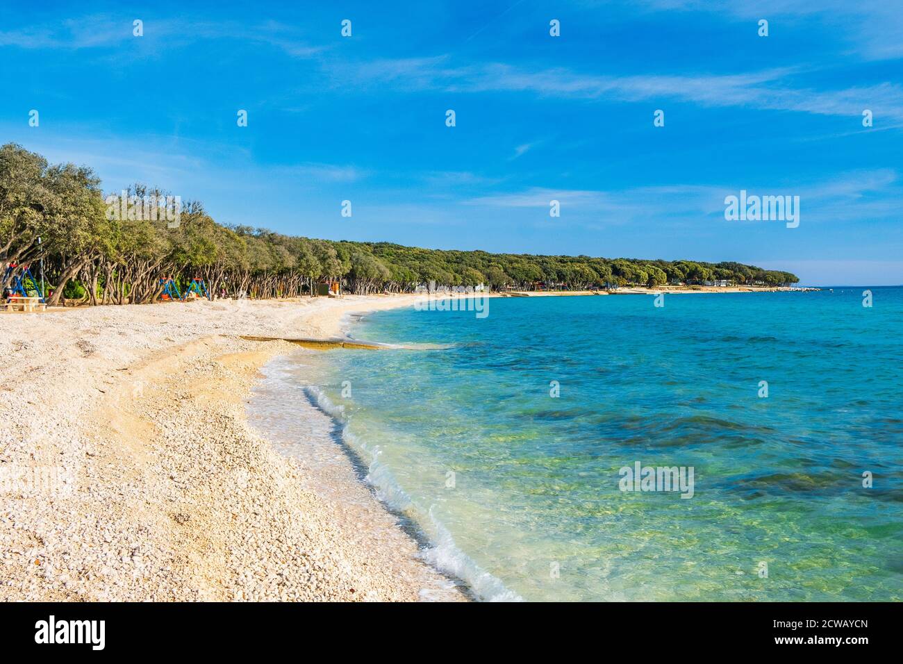 Longue plage l'île de Pag en Croatie, paysage marin Adriatique Banque D'Images