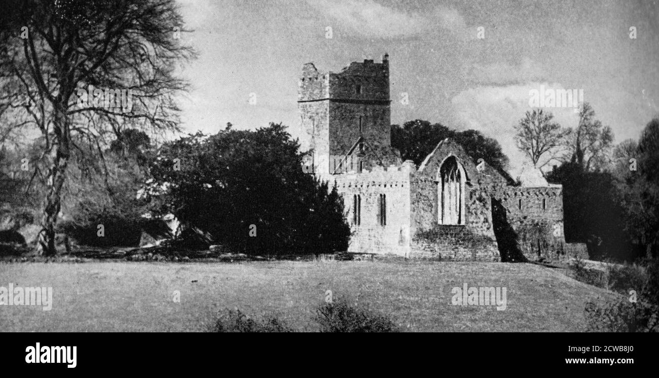 Abbaye de Muckross dans le parc national de Killarney, comté de Kerry, Irlande. Il a été fondé en 1448 comme un frère franciscain pour l'Observantine Franciscans par Donal McCarthy Mor Banque D'Images