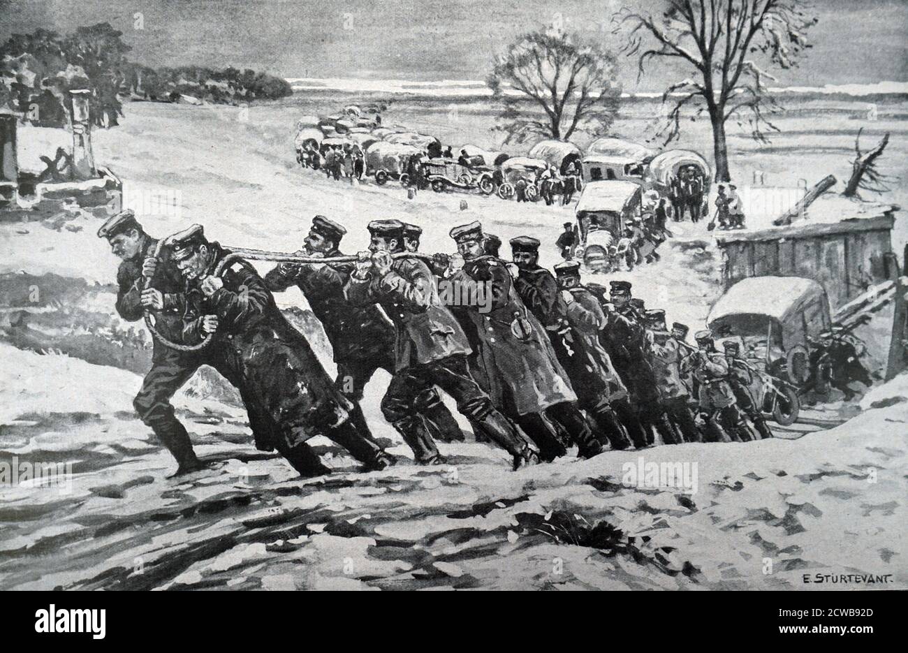 Les troupes allemandes transportent des charges sur des routes enneigées sur le front de l'est russe ; première Guerre mondiale. 1915 Banque D'Images