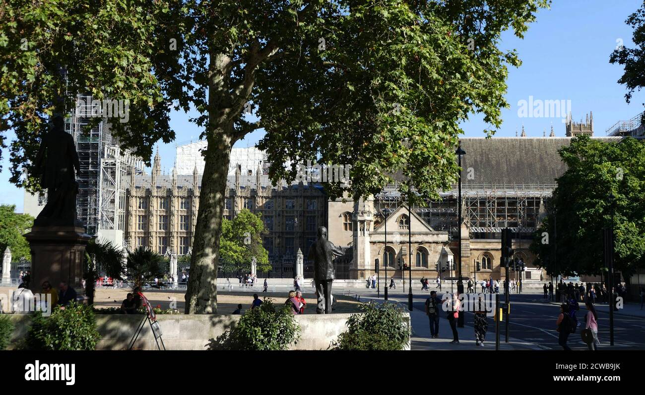 Vue du Parlement britannique; close après la prorogation du Parlement, ordonnée par la reine Elizabeth II sur avis du premier ministre conservateur, Boris Johnson, le 28 août 2019. Les politiciens de l'opposition ont considéré cela comme une tentative inconstitutionnelle de réduire l'examen parlementaire du plan de Brexit du gouvernement. La Cour suprême du Royaume-Uni a rendu le 24 septembre 2019 une décision selon laquelle la prorogation était illégale. Banque D'Images