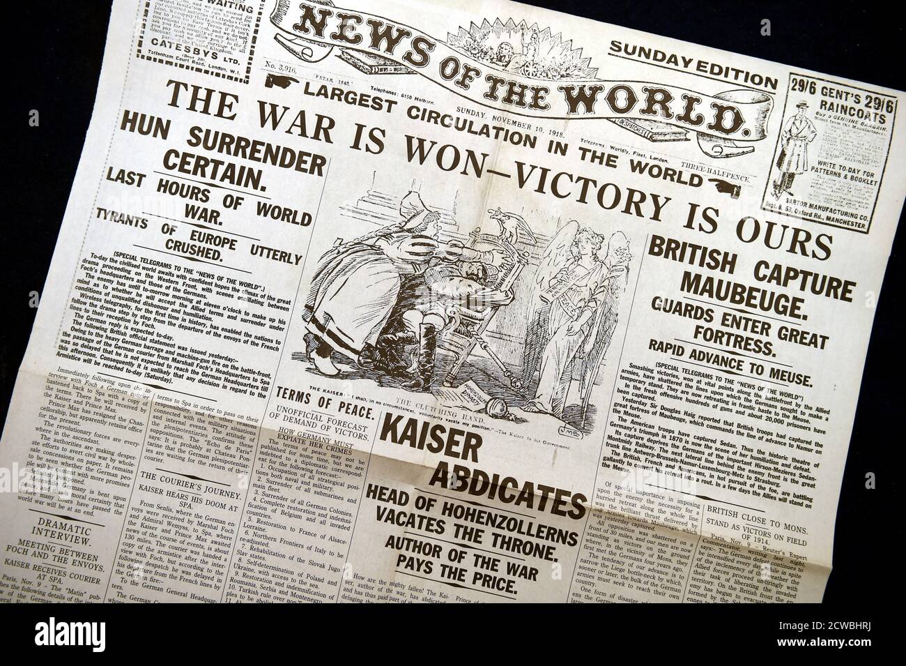 Nouvelles du monde journal reportage sur la fin de La première Guerre mondiale Banque D'Images