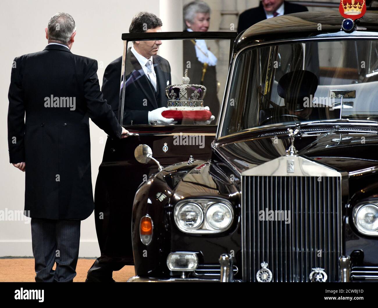 Photographie de la régalia royale transportée dans l'État ouverture du Parlement du Royaume-Uni, 19 décembre 2019 Banque D'Images