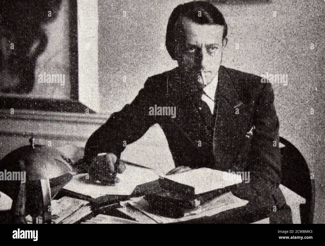 Photographie en noir et blanc d'André Malraux (1901-1976), romancier, historien d'art et homme d'État français. Banque D'Images
