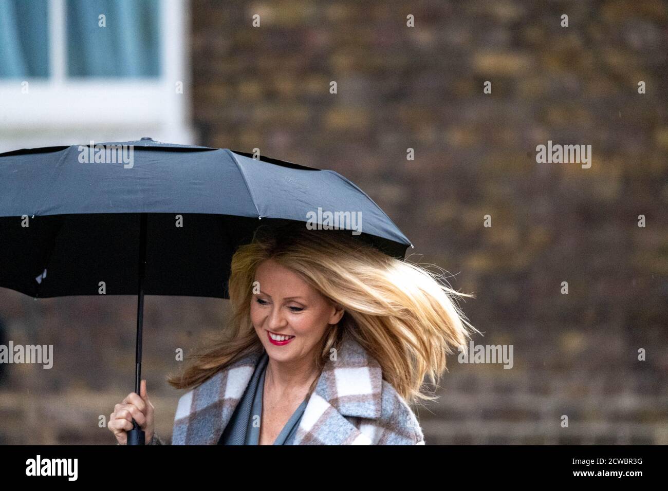 Londres 29 septembre 2020 Esther McVey, député de Tatton et fondateur des Blue Collar Conservateurs, visite 11 Downing Street London Credit: Ian Davidson/Alay Live News Banque D'Images
