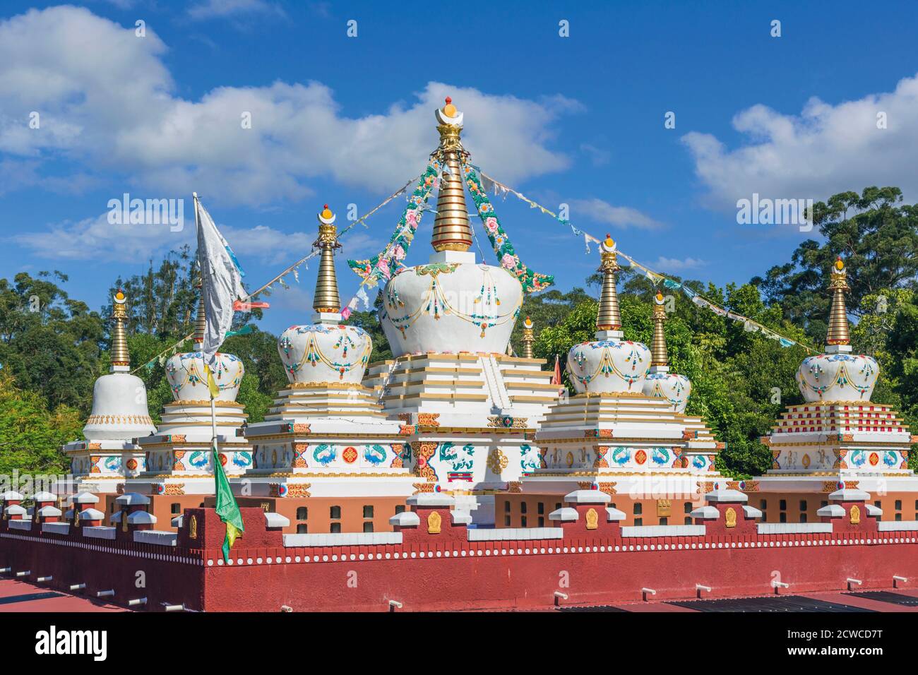 Eudlo, Queensland, Australie. Le Sanctuaire dans le jardin des Lumières. La communauté bouddhiste conserve ici les cendres de leurs proches. Photograp Banque D'Images