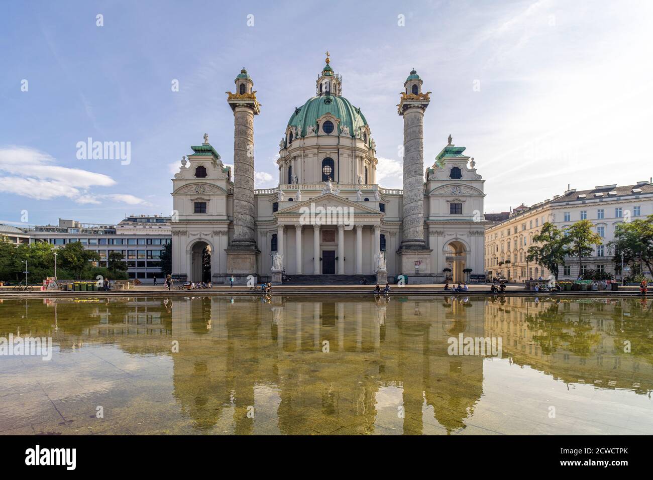 Die barocke Karlskirche à Wien, Österreich, Europa | église baroque Karlskirche à Vienne, Autriche, Europe Banque D'Images