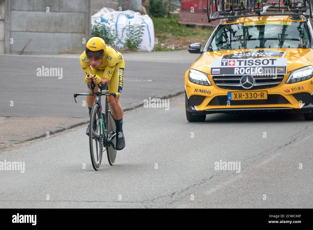 Saint Germain - Bourgogne Franche Comte - France - 19 septembre 2020 : Primoz Rogall de Team Jumbo - Visma perd son maillot jaune à la dernière étape Banque D'Images