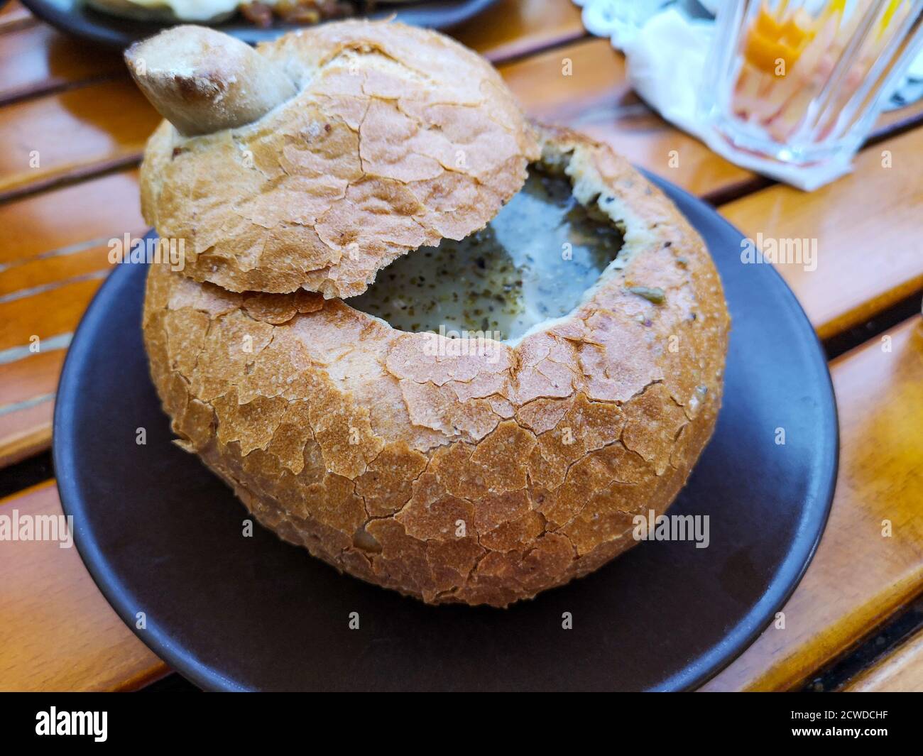 La soupe au pain est un plat de la République tchèque. Purée de champignons Banque D'Images