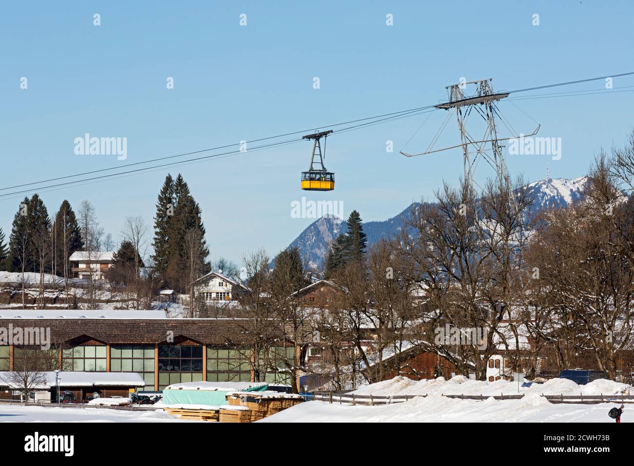 Oberstdorf, Nebelhornbahn, Gondel, Eislaufhalle, schneebedeckt, Allgäuer Alpen Banque D'Images