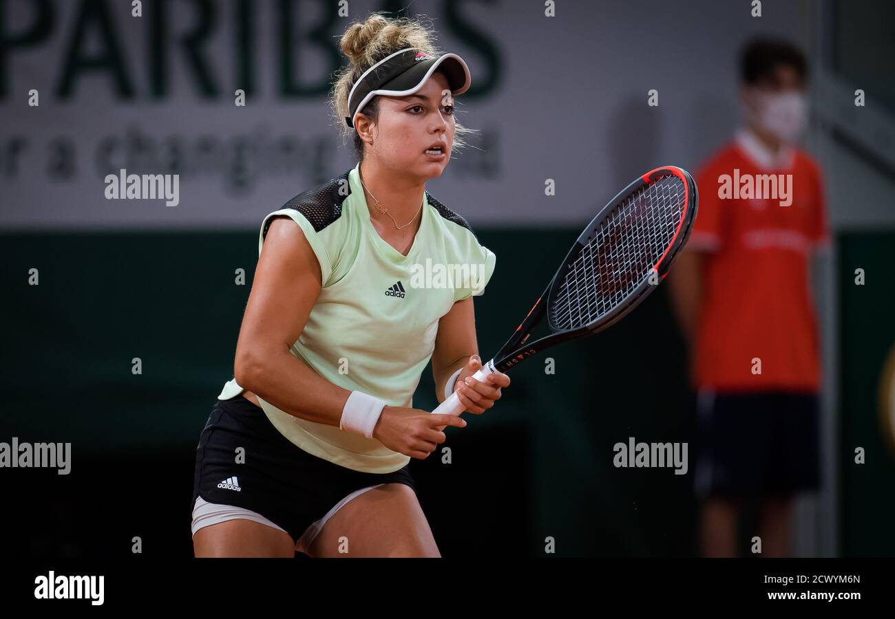 Paris, France. 30 septembre 2020. Renata Zarazua du Mexique en action lors  du deuxième tour au Roland Garros 2020, tournoi de tennis Grand Chelem, le  30 septembre 2020 au stade Roland Garros