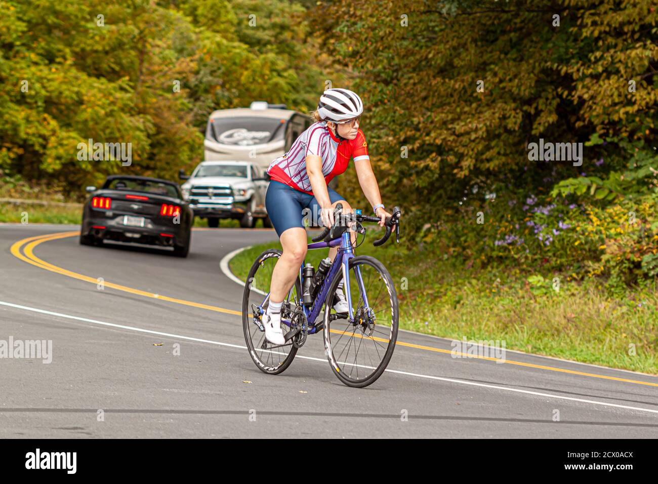 Shenandoah Valley va Etats Unis 09 27 2020 Un cycliste