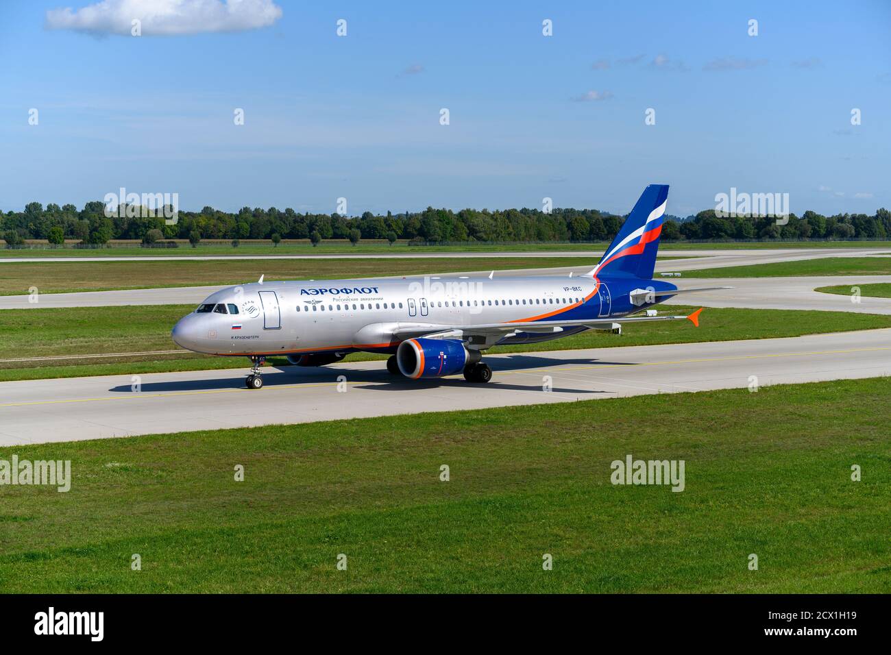 Munich, Allemagne - septembre 19. 2019 : Aeroflot - Russian Airlines Airbus A320-214 avec l'immatriculation de l'avion VP-BKC est en train de rouler pour le décollage Banque D'Images