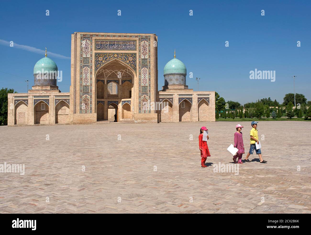 16e siècle Barak Khan Madrasah, Khast Place Imam, Tachkent, Ouzbékistan Banque D'Images