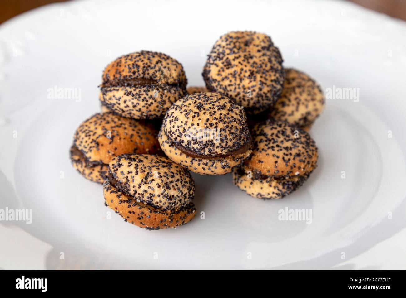 Encore la vie de la traditionnelle polonaise baletki z makiem - graines de pavot biscuits sandwich à la confiture Banque D'Images