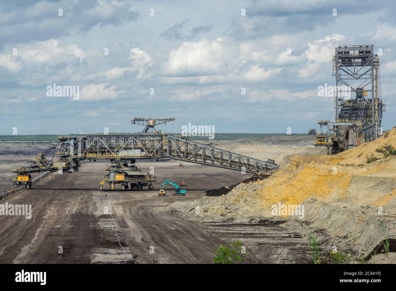 Machines minières de la mine à ciel ouvert Welzow-Süd de Lusatia, Allemagne 2020. Banque D'Images