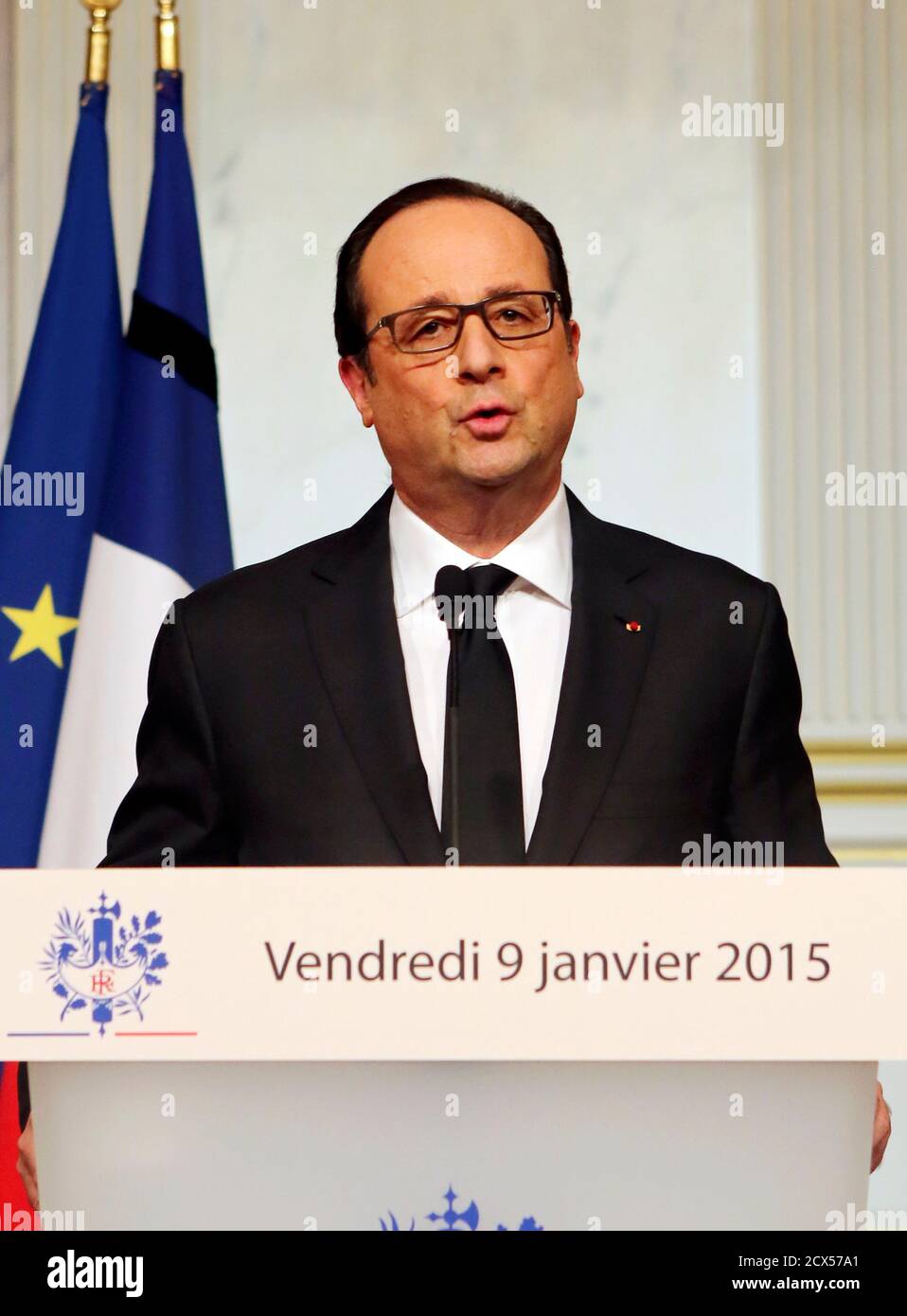 French President Francois Hollande addresses the nation at the Elysee  Palace in Paris January 9, 2015. French President Francois Hollande  confirmed reports on Friday that four hostages were killed at a siege