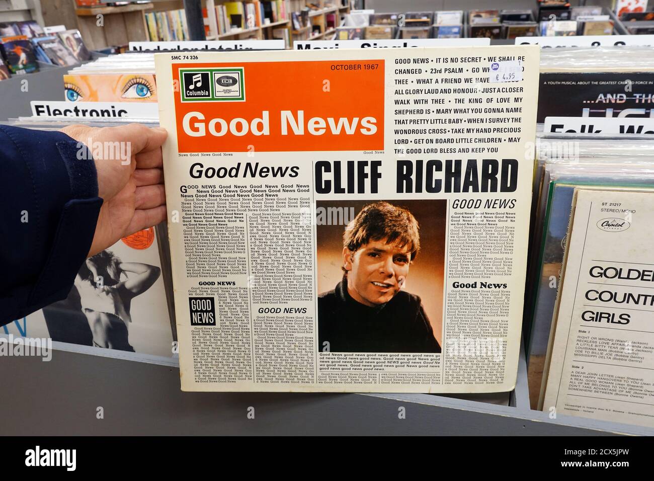 Album: Cliff Richard - bonne nouvelle Banque D'Images
