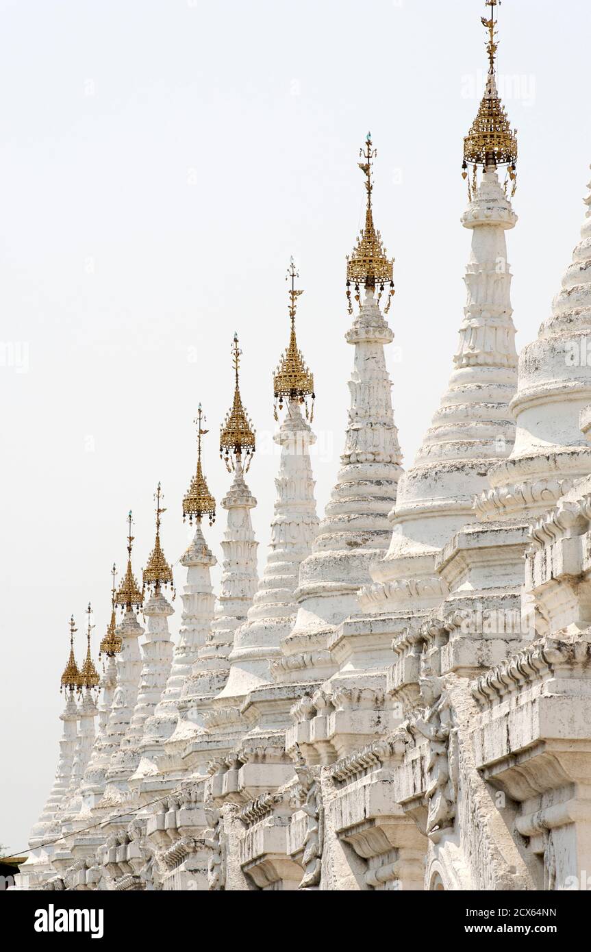 Pagode Sandamuni, Mandalay, Birmanie. Myanmar Banque D'Images