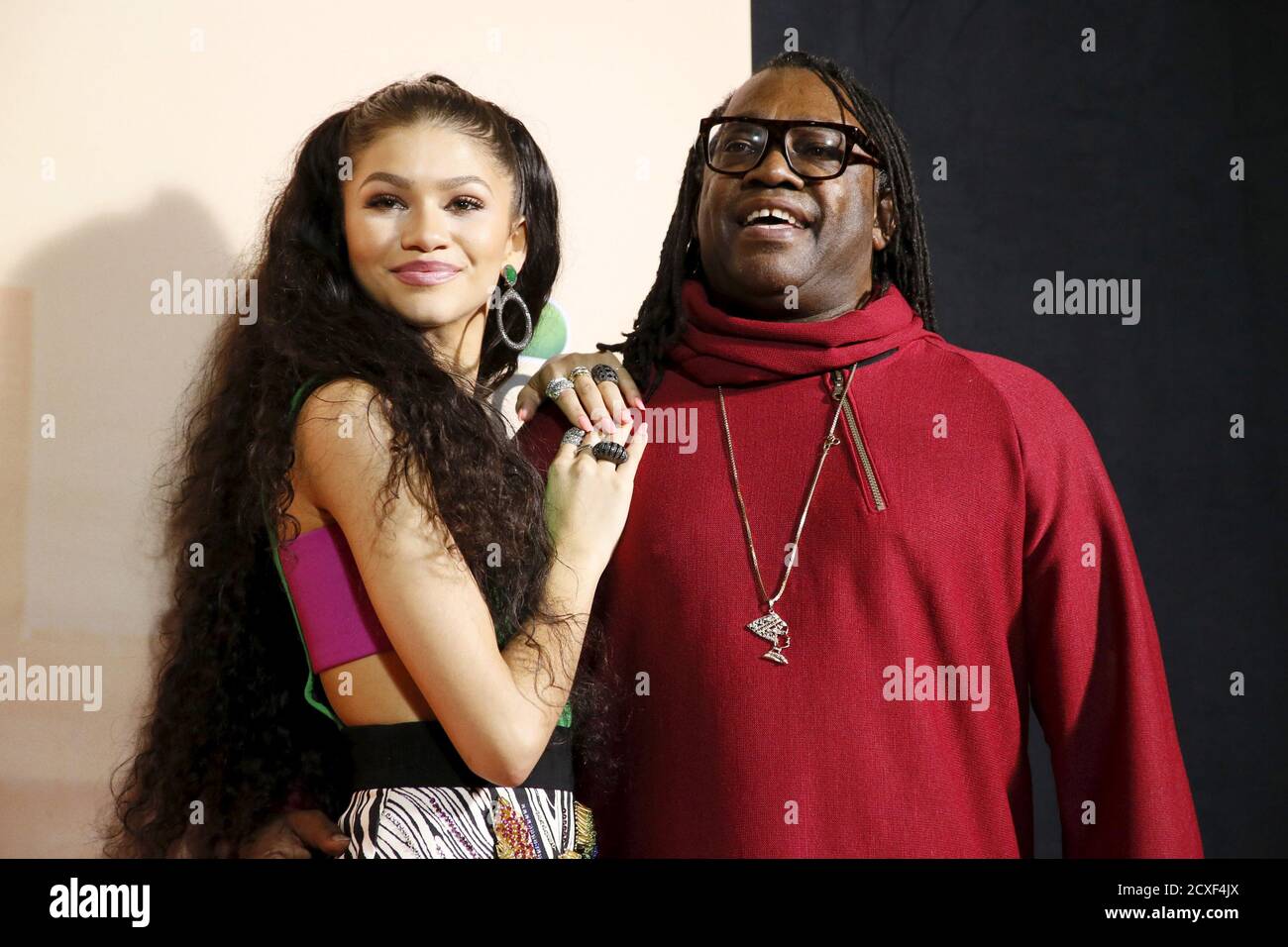Zendaya Coleman And Her Father Banque D Image Et Photos Alamy