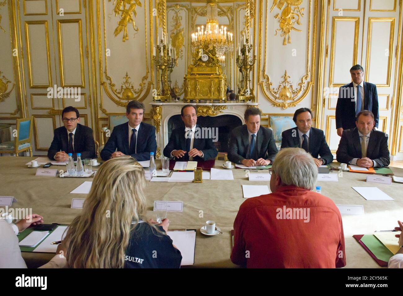 job rencontre paris 2012