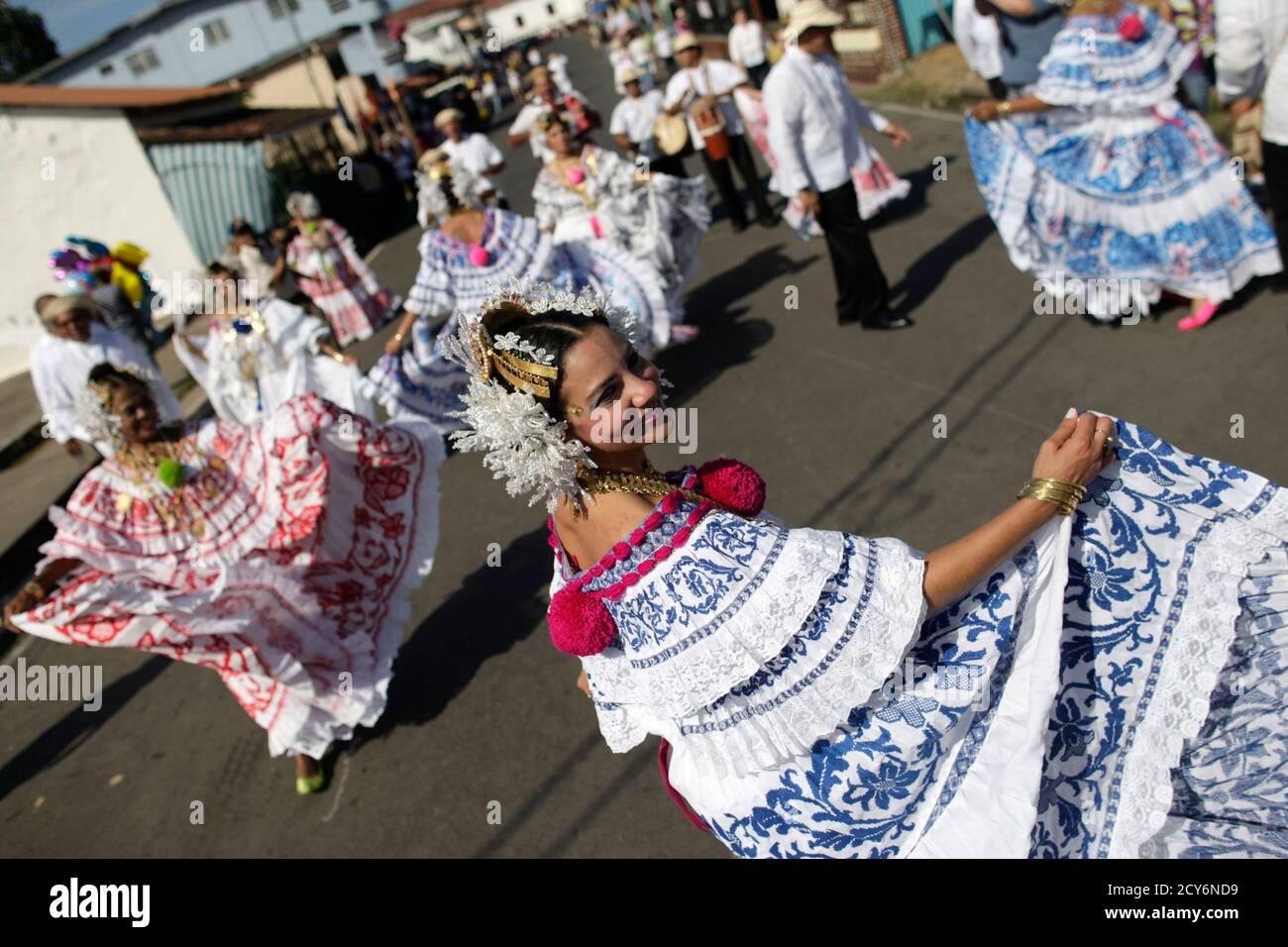 Women are seen wearing traditional clothing known as "Pollera" as they take  part in the annual Thousand Polleras parade in Las Tablas, in the province  of Los Santos, January 12, 2013. According