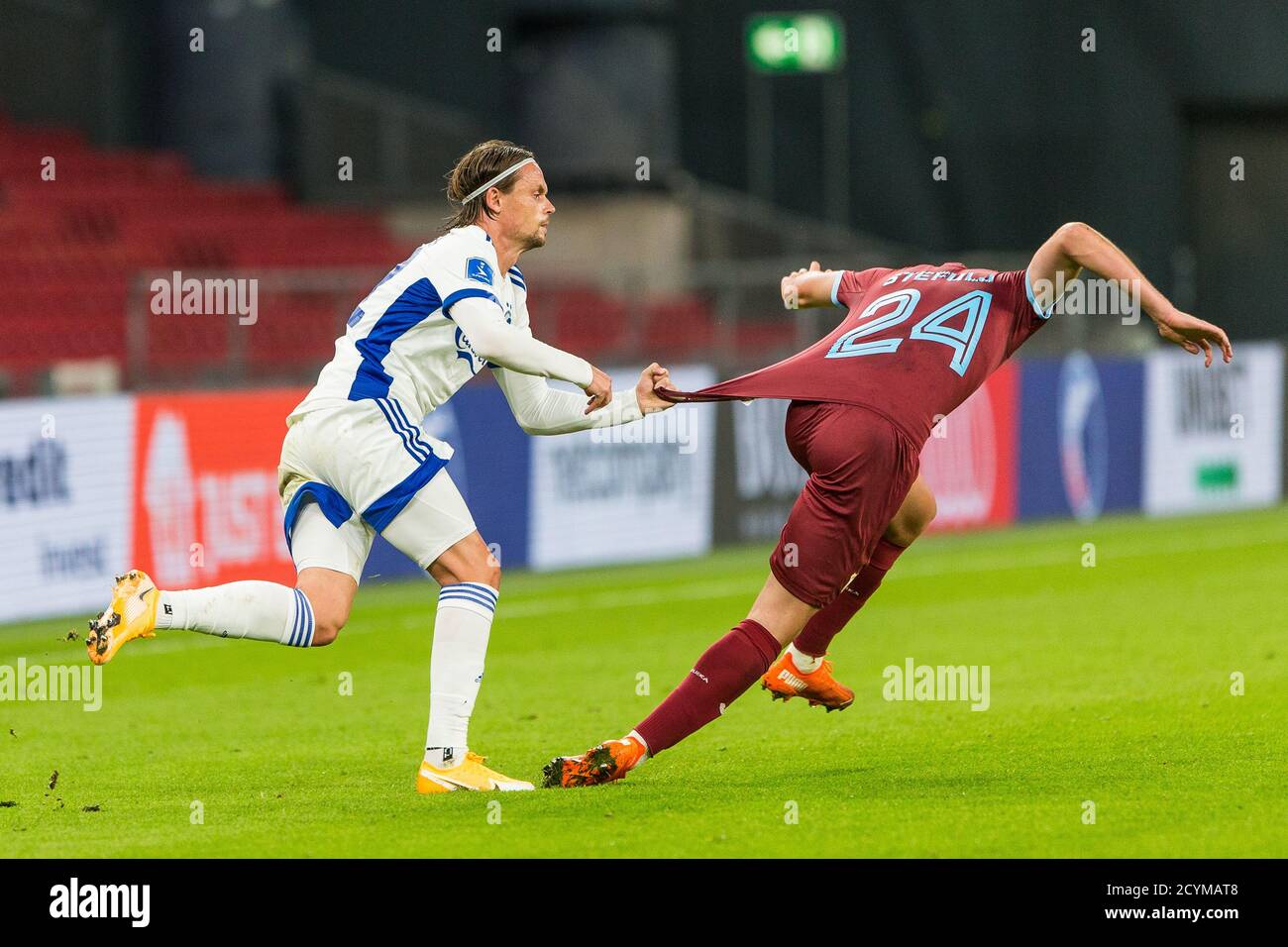 Copenhague, Danemark. 1er octobre 2020. Peter Ankersen (22) du FC Copenhague a vu en arrière Daniel Stefulj (24) de HNK Rijeka lors du match de l'UEFA Europa League entre le FC Copenhague et HNK Rijeka à Parken à Copenhague. (Crédit photo : Gonzales photo/Alamy Live News Banque D'Images