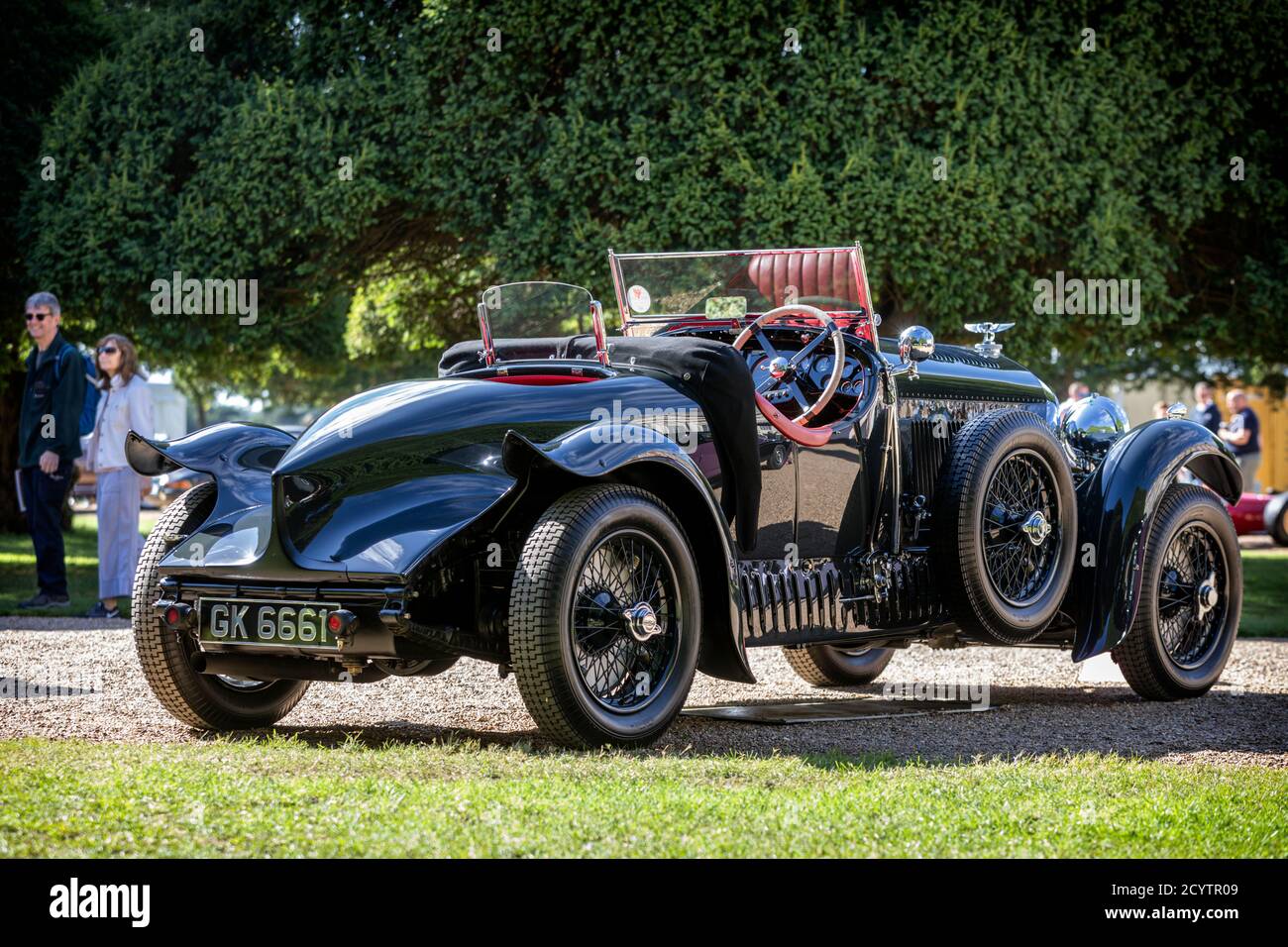 Bentley 1930 4½ litre suralimenté. Atelier de coachwork de Gurney Nutting , Concours of Elegance 2020, Hampton court Palace, Londres, Royaume-Uni Banque D'Images