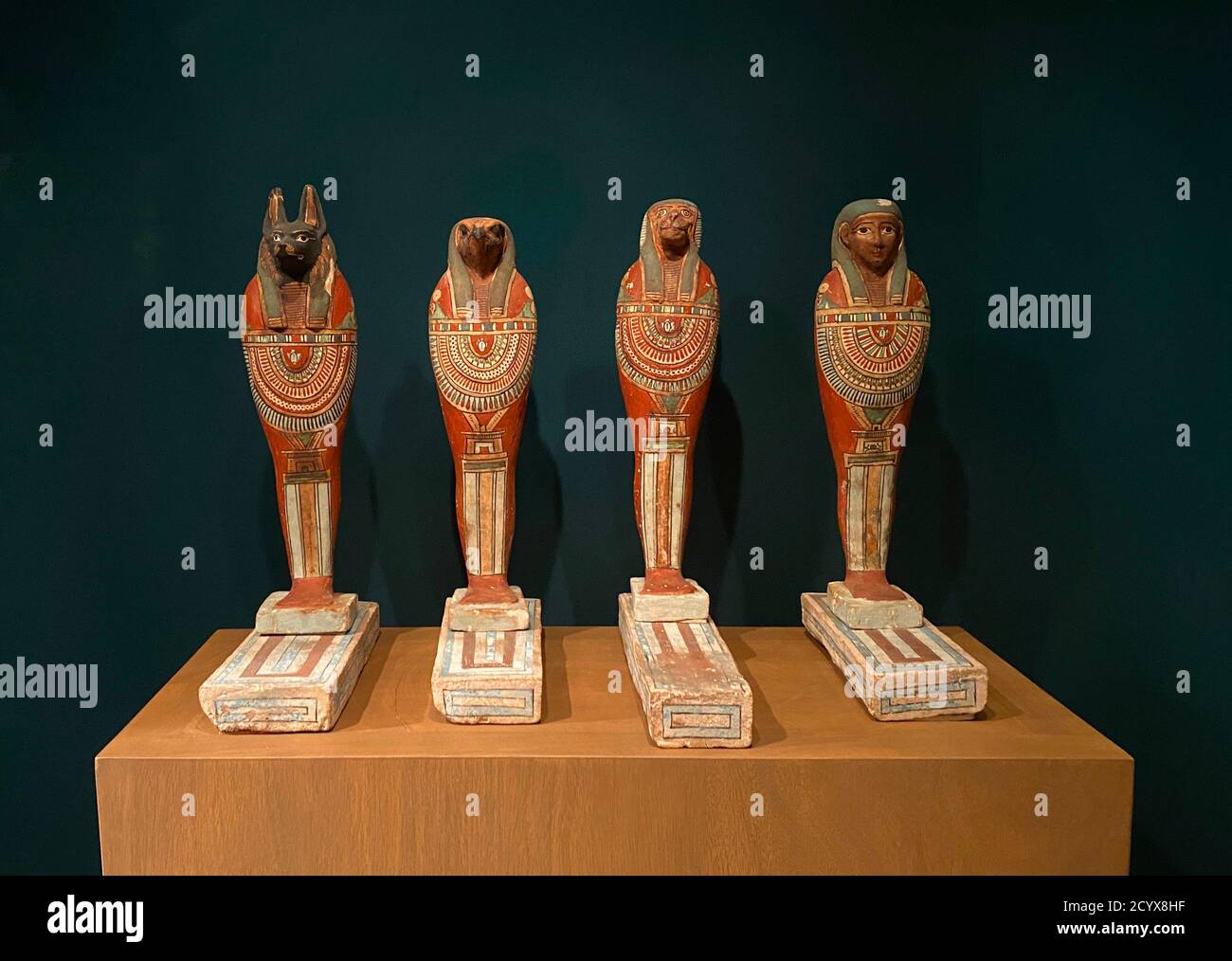 Statues des quatre fils d'Horus; Figures momiformes; période ptolemaienne 400 - 30nB.C. Égypte. Metropolitan Museum of Art, New York. Banque D'Images