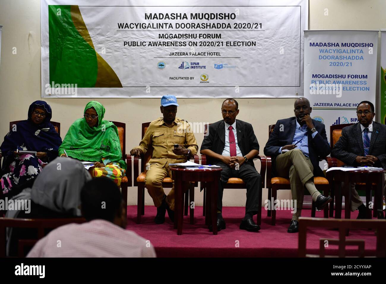 Le 29 septembre 2019, un forum de sensibilisation du public sur les prochaines élections de 2020/21 en Somalie a eu lieu à Mogadiscio, avec le soutien d'organisations de la société civile et de la Mission de l'Union africaine en Somalie. Banque D'Images