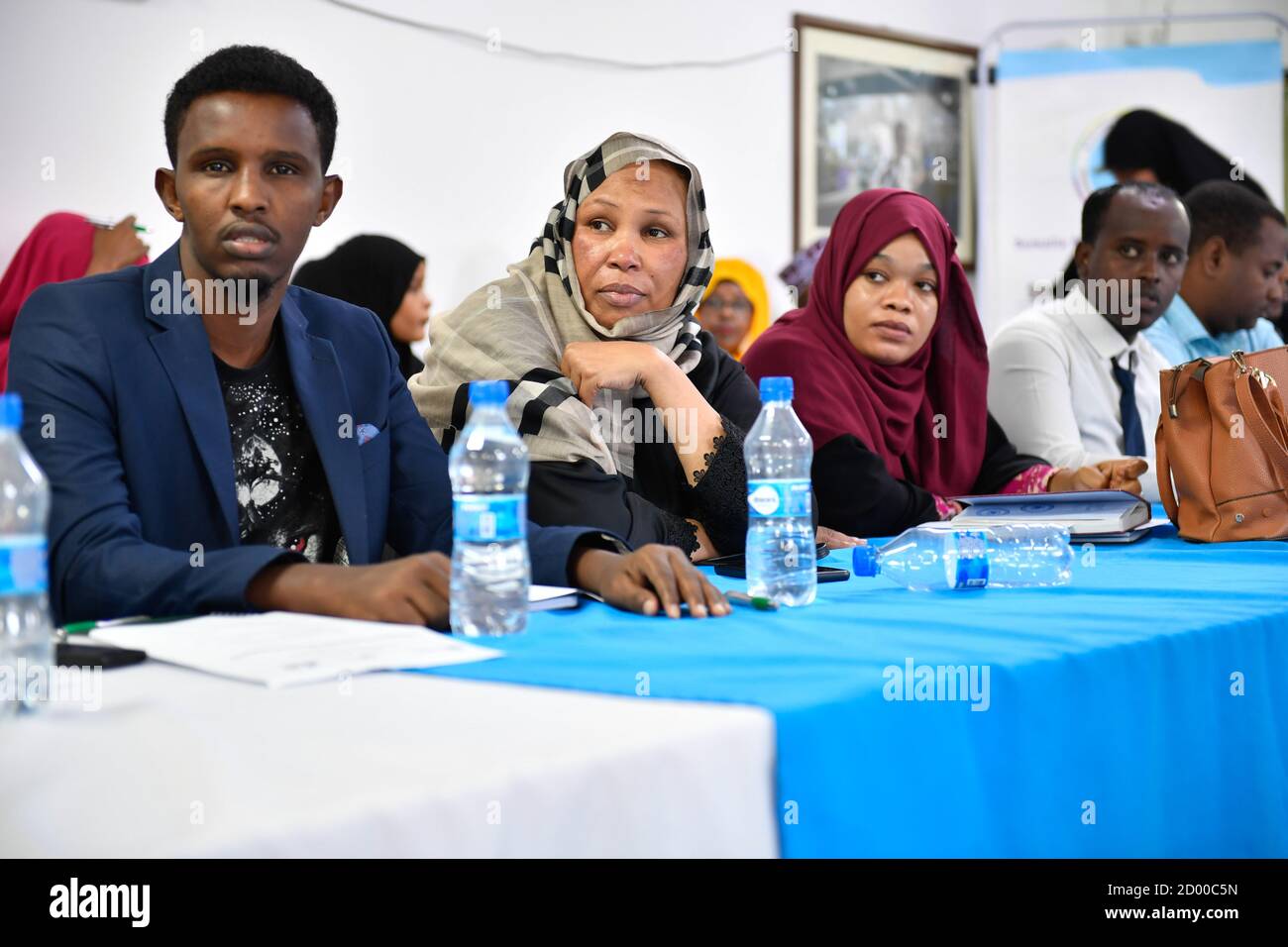 Le 22 janvier 2020, des membres du parlement somalien, des représentants de la société civile et de la Commission électorale nationale indépendante (NIEC) se sont réunis à Mogadiscio pour discuter des prochaines élections en Somalie. Banque D'Images