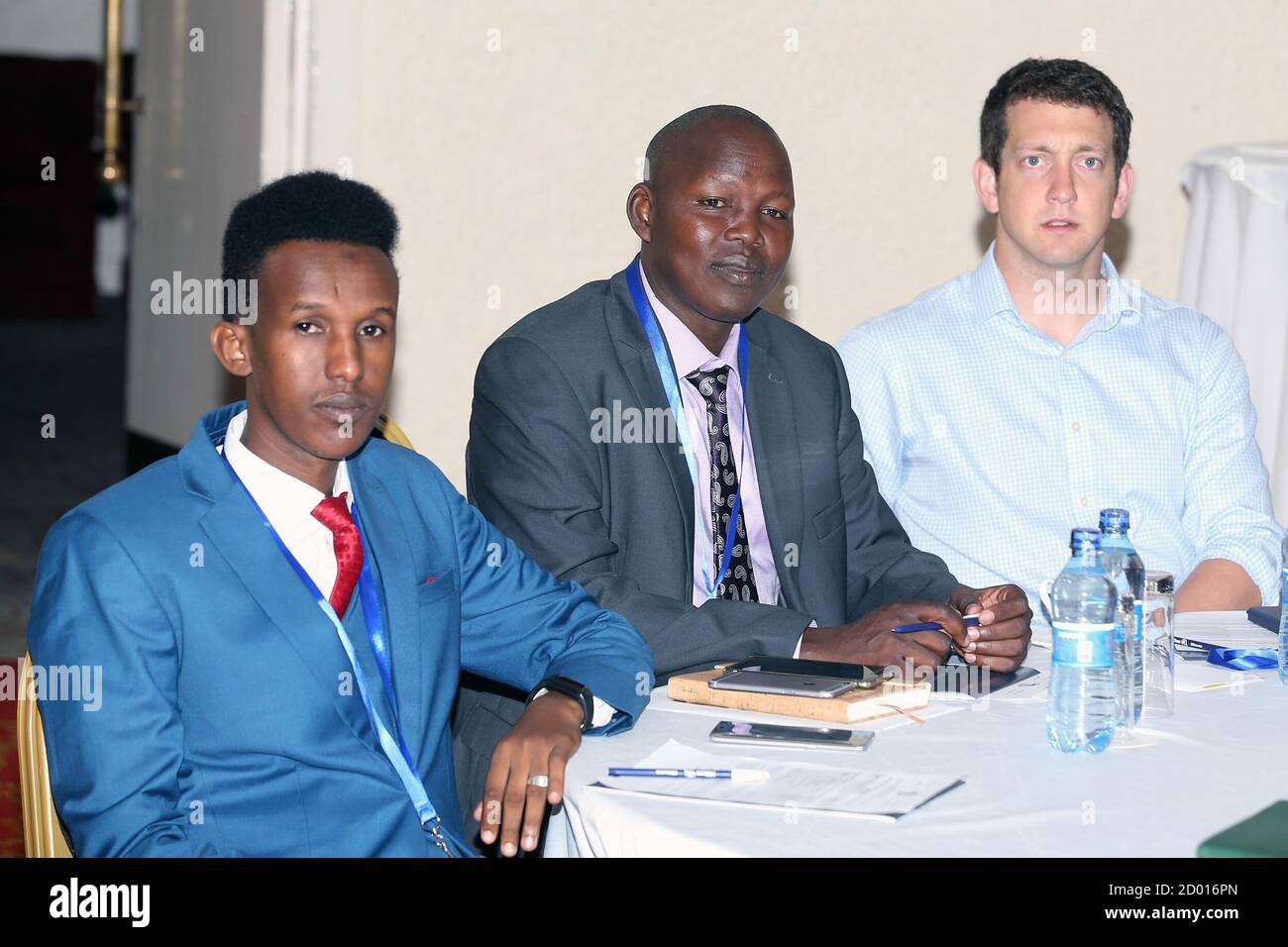 Les participants se réunissent à l'Atelier sur les leçons apprises de l'AMISOM sur les projets à impact rapide qui s'est tenu à Nairobi, au Kenya, le 11 juin 2018. L'atelier est axé sur la mise en œuvre des projets de l'AMISOM visant à soutenir la paix et la stabilité en Somalie. Banque D'Images
