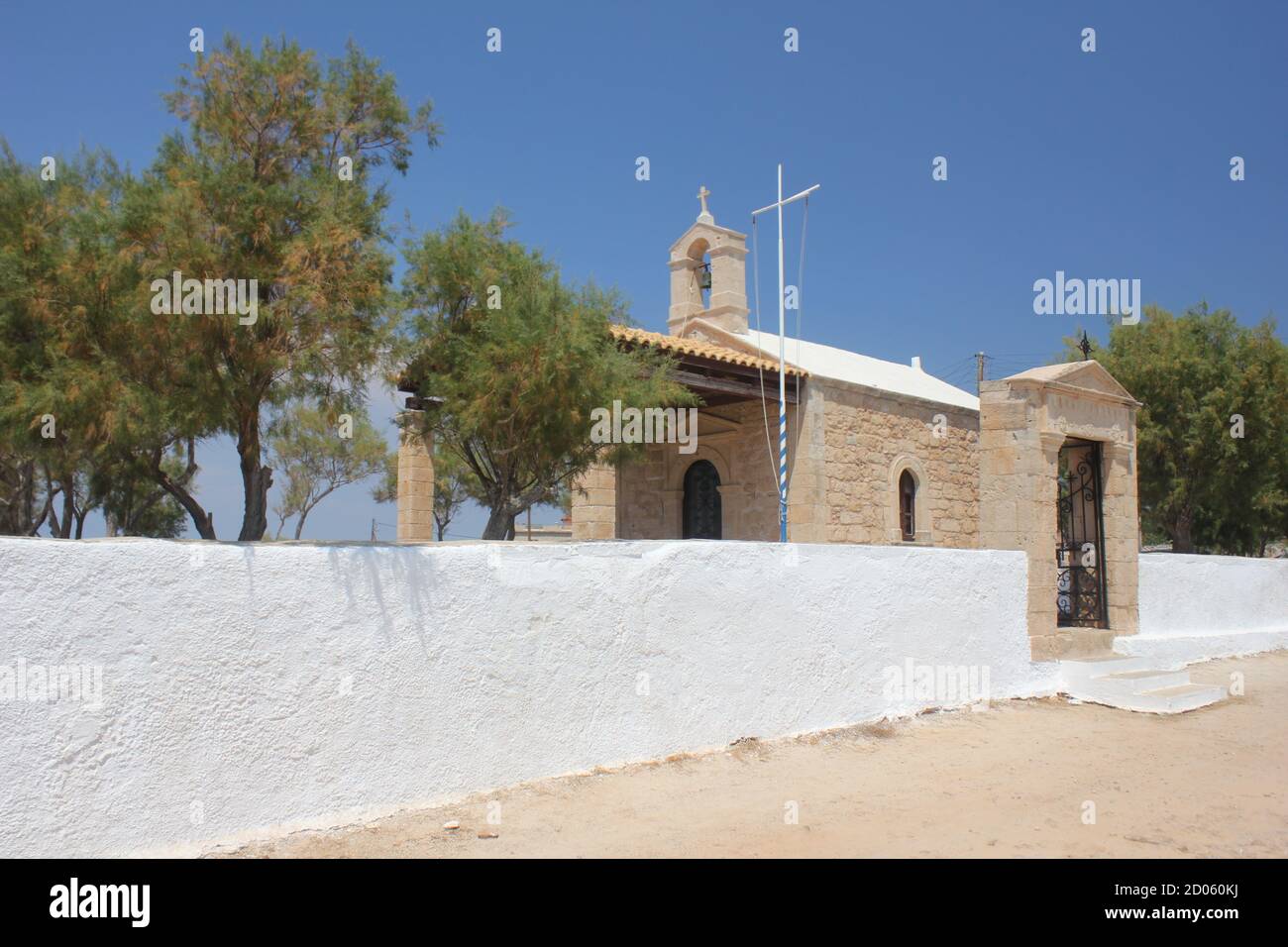 Une chapelle sur les rives de l'île d'Aegina Banque D'Images