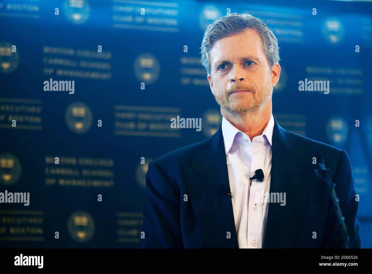 Nike CEO Mark Parker speaks at the Boston College CEO's Club of Boston  luncheon in Boston, Massachusetts May 1, 2014. REUTERS/Brian Snyder (UNITED  STATES - Tags: BUSINESS Photo Stock - Alamy